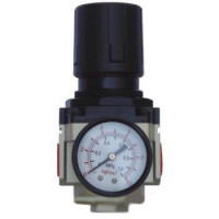 Регулятор давления в комплекте с манометром и кронштейном G3/4"